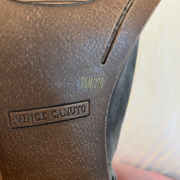 Booties - Picture 4 of 6